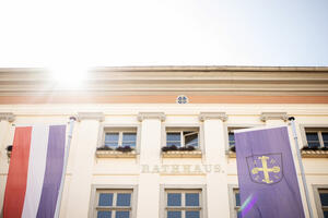 Rathaus nah 23